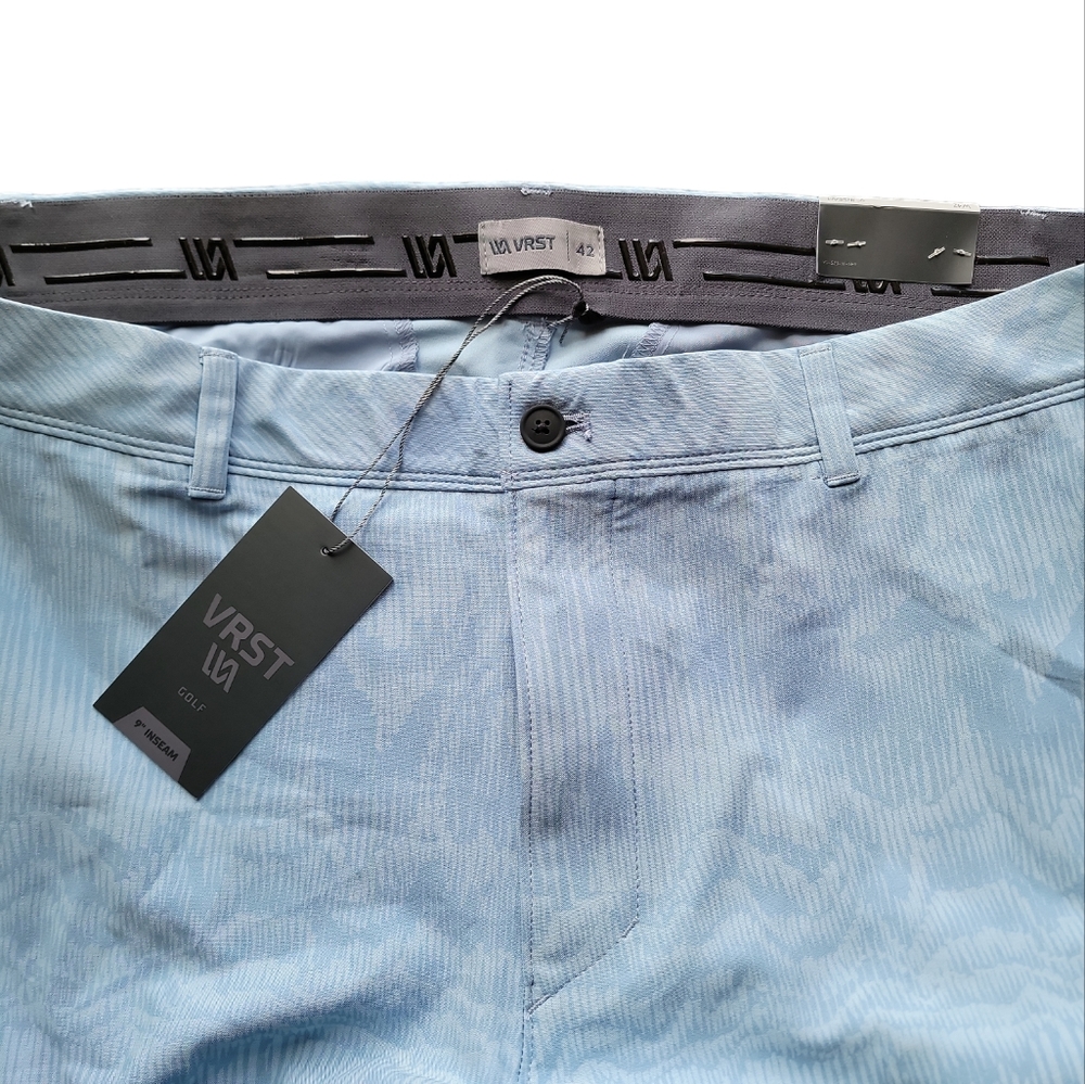 Men's VSRT golf shorts or perfect for work/wedding season 🤌